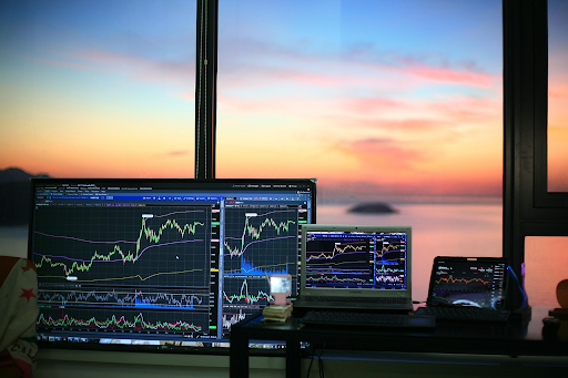 what-happens-right-before-a-bull-run:-the-hidden-signals-most-crypto-traders-miss